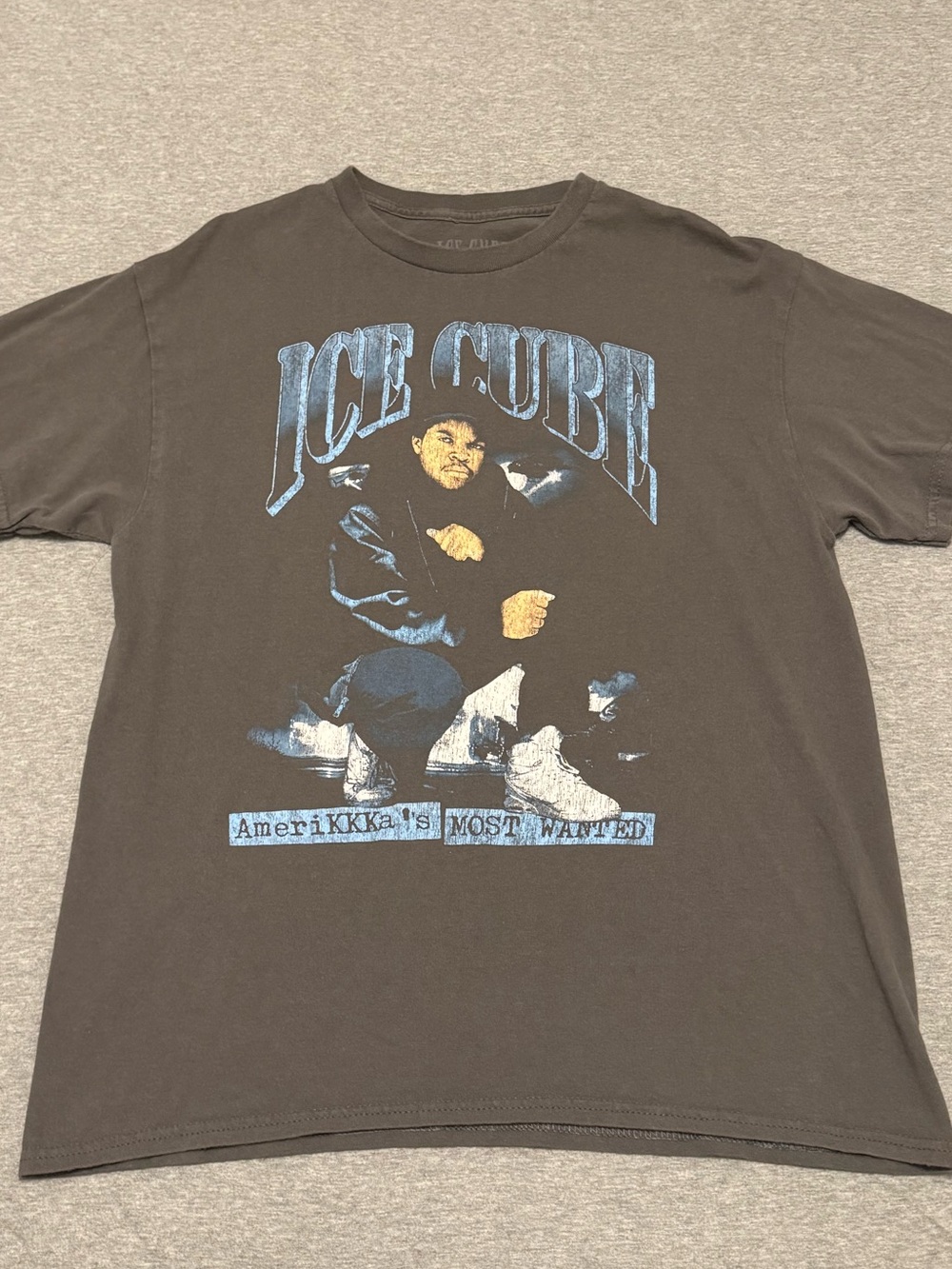 Ice Cube Graphic Tee in Charcoal - Vintage Rap Band Shirt